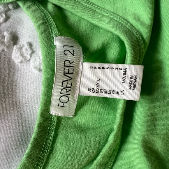 Green Tank - Picture 4 of 4